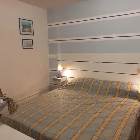 Verahouse * Βιαρέτζιο