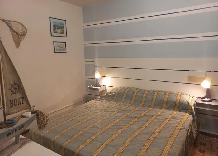 Verahouse * Viareggio